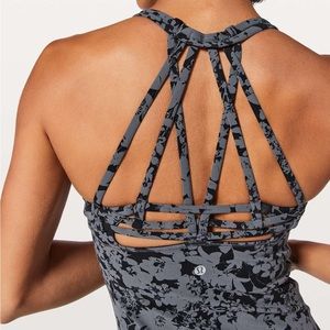 Lululemon Slide With Me Strappy Tank (black grey floral) Size 4